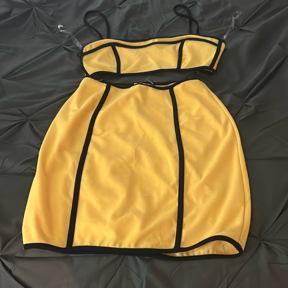 Two-piece outfit
